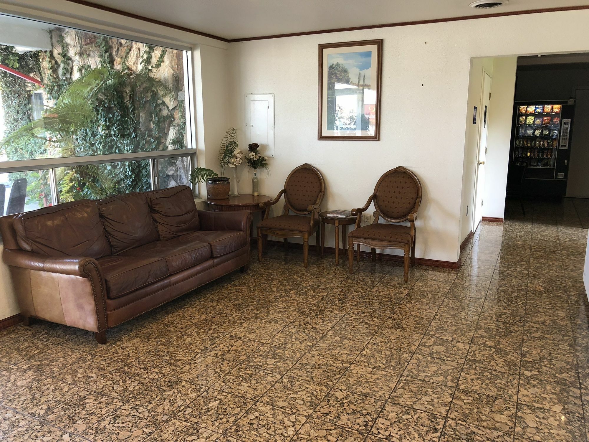 Econo Lodge Inn & Suites Oakland Airport Luaran gambar